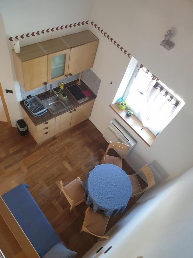Smartno Apartmaji Sobe Josko المظهر الخارجي الصورة