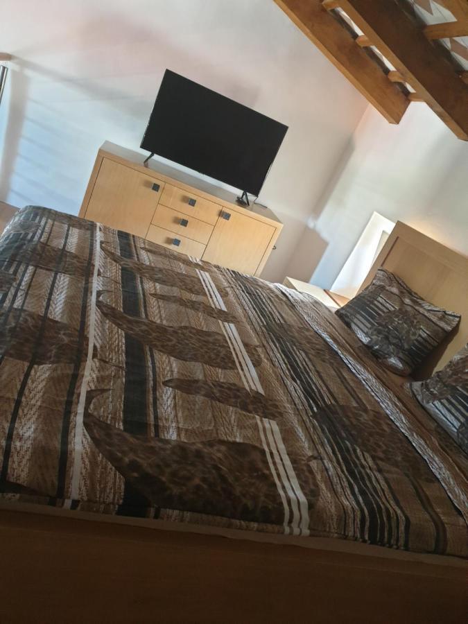 Smartno Apartmaji Sobe Josko المظهر الخارجي الصورة